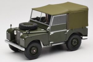 Land Rover 88 Series I Matt Green Minichamps 1:18 150168909 Метал