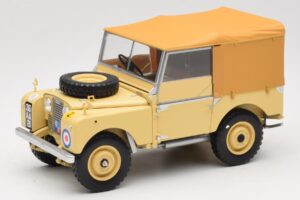 Land Rover 88 Series I RAF Beige Minichamps 1:18 150168911 Метал