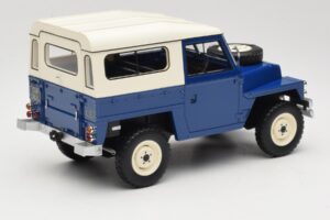 Land Rover Lightweight Series III Тъмносин BoS Models 1:18 BOS382 Смола — снимка 2 от 6