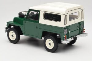 Land Rover Lightweight Series III Hard Top Тъмнозелен BoS Models 1:18 BOS355 Смола — снимка 5 от 6