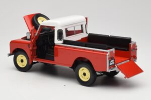 Land Rover Series I 109 Pickup Червен Eagle Collectibles 1:18 440500 Метал — снимка 5 от 8