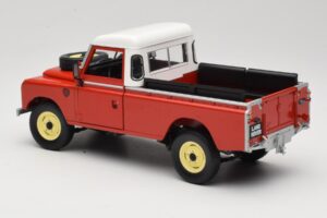 Land Rover Series I 109 Pickup Червен Eagle Collectibles 1:18 440500 Метал — снимка 7 от 8