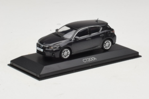 Lexus CT200h Grey Metallic Minichamps 1:43 LEXUS001 Метал — снимка 2 от 5