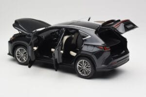 Lexus NX450h+ AZ20 Черен Kyosho 1:18 08968GBK Смола — снимка 5 от 8