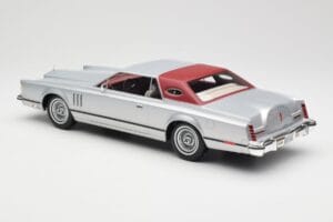 Lincoln Continental Mark V Coupe Сребрист BoS Models 1:18 BOS084 Смола — снимка 5 от 6