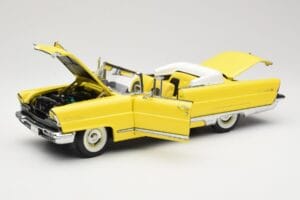 Lincoln Premiere Кабриолет Жълт Sun Star 1:18 4641 Метал — снимка 2 от 8