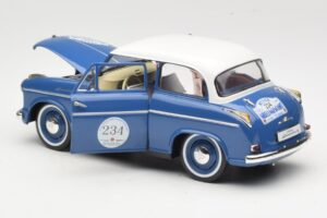 Lloyd Alexander TS #234 Син Revell 1:18 08463 Метал — снимка 5 от 8