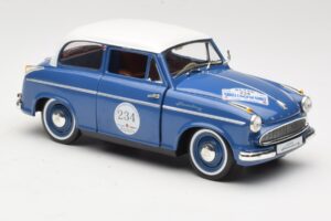 Lloyd Alexander TS #234 Син Revell 1:18 08463 Метал — снимка 6 от 8