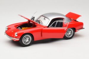 Lotus Elise S1 Червен & Сребрист Whitebox 1:18 WB18003 Метал — снимка 2 от 8