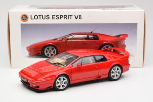 Lotus Esprit V8 Червен AUTOart 1:18 75311 Метал — снимка 8 от 8