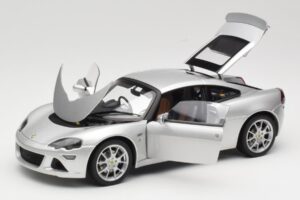 Lotus Europa S Сребрист AUTOart 1:18 75366 Метал — снимка 2 от 8