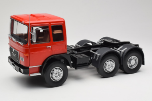 MAN 16304 F7 Червен Road Kings 1:18 RK180053 Метал