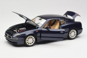 Maserati 3200 GT Черен Bburago 1:18 3371 Метал — снимка 2 от 8