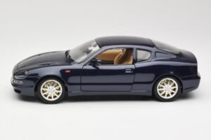 Maserati 3200 GT Черен Bburago 1:18 3371 Метал — снимка 4 от 8