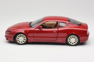 Maserati 3200 GT Тъмно Червен Bburago 1:18 3341-M2 Метал — снимка 4 от 8