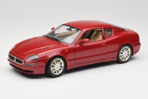 Maserati 3200 GT Тъмно Червен Bburago 1:18 3341-M2 Метал