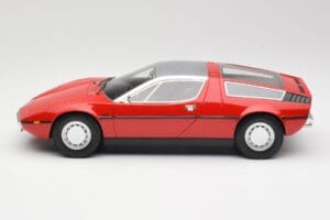 Maserati Bora Червен & Сребрист Minichamps 1:18 107123721 Смола — снимка 3 от 6