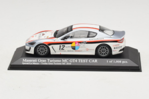 Maserati GranTurismo MC GT4 #12 Sperati / La Mazza Maserati MC 2010 Minichamps 1:43 400101212 Метал