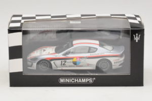 Maserati GranTurismo MC GT4 #12 Sperati / La Mazza Maserati MC 2010 Minichamps 1:43 400101212 Метал — снимка 5 от 5