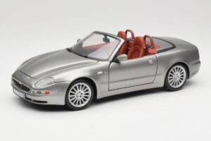Maserati 4200 GT Spyder Сив Bburago 1:18 18-12019 Метал
