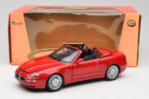 Maserati GT Spyder Червен Bburago 1:18 34097 Метал — снимка 8 от 8