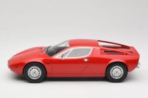 Maserati Merak Червен Minichamps 1:18 107123761 Смола — снимка 3 от 6
