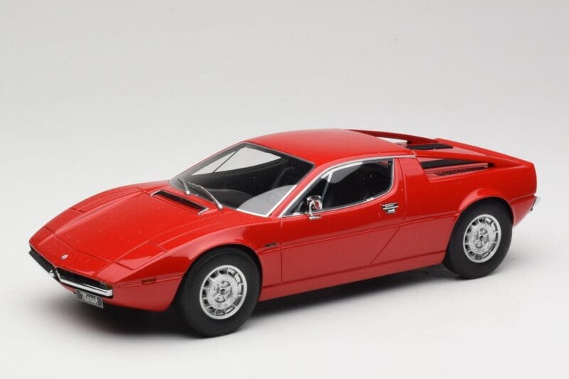 Maserati Merak Червен Minichamps 1:18 107123761 Смола