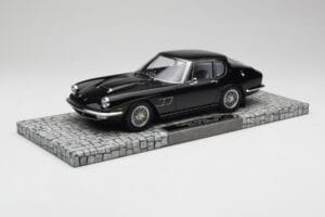 Maserati Mistral Черен Minichamps 1:18 107123421 Смола
