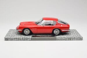 Maserati Mistral Червен Minichamps 1:18 107123422 Смола — снимка 3 от 6