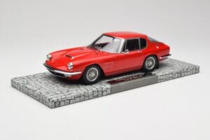Maserati Mistral Червен Minichamps 1:18 107123422 Смола