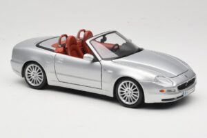 Maserati Spyder Сребрист Maisto 1:18 31667 Метал — снимка 6 от 8
