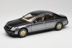 Maybach 57 SWB Caspian Black Himalayas Grey AUTOart 1:18 76151 Метал