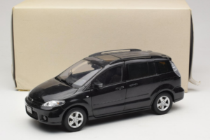 Mazda 5 Черен Paudi Model 1:18 2169BK Метал — снимка 8 от 8