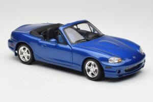 Mazda MX-5 NA 10th Anniversary Blue Metallic Gate 1:18 01071 Метал — снимка 6 от 8