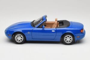 Mazda MX-5 NA Twilight Син Mica Gate 1:18 1013 Метал — снимка 4 от 8