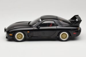 Mazda RX-7 FD Tuned Version Brilliant Black AUTOart 1:18 75968 Метал — снимка 4 от 8
