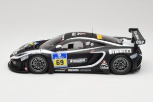 McLaren 12C GT3 Dorr Motorsport #69 C. Adams / M. Klasen 24 Hours Nurburgring 2013 Minichamps 1:18 151131369 Метал — снимка 3 от 6