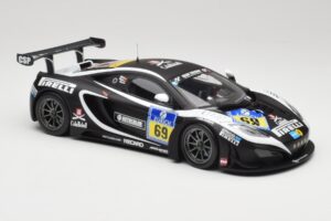 McLaren 12C GT3 Dorr Motorsport #69 C. Adams / M. Klasen 24 Hours Nurburgring 2013 Minichamps 1:18 151131369 Метал — снимка 4 от 6