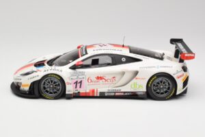McLaren 12C GT3 #11 Art Grand Prix C. Leclerc / N. Parisy / A. Soucek Spa 24 Hours 2013 Minichamps 1:18 151131311 Метал — снимка 3 от 6