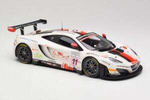 McLaren 12C GT3 #11 Art Grand Prix C. Leclerc / N. Parisy / A. Soucek Spa 24 Hours 2013 Minichamps 1:18 151131311 Метал — снимка 4 от 6