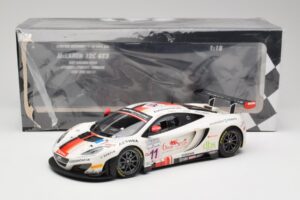 McLaren 12C GT3 #11 Art Grand Prix C. Leclerc / N. Parisy / A. Soucek Spa 24 Hours 2013 Minichamps 1:18 151131311 Метал — снимка 6 от 6