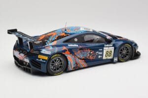 McLaren 12C GT3 #88 Von Ryan Racing A. Barff / T. Goodwin / B. Senna Spa 24 Hours 2013 Minichamps 1:18 151131388 Метал — снимка 2 от 6