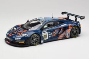 McLaren 12C GT3 #88 Von Ryan Racing A. Barff / T. Goodwin / B. Senna Spa 24 Hours 2013 Minichamps 1:18 151131388 Метал
