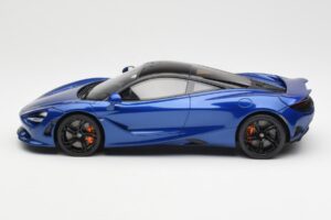McLaren 750S Синьо GT Spirit 1:18 GT458 Смола — снимка 3 от 6