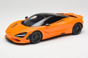 McLaren 750S McLaren Orange TopSpeed 1:18 TS0547 Метал