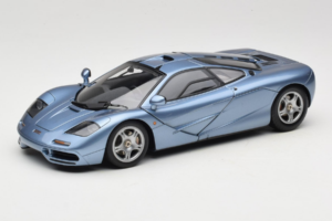 McLaren F1 Син LCD 1:18 LCD18014-BU Метал