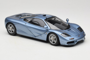 McLaren F1 Син LCD 1:18 LCD18014-BU Метал — снимка 6 от 8
