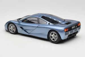 McLaren F1 Син LCD 1:18 LCD18014-BU Метал — снимка 7 от 8