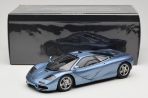 McLaren F1 Син LCD 1:18 LCD18014-BU Метал — снимка 8 от 8