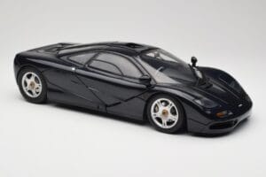 McLaren F1 Dark Blue Metallic Minichamps 1:12 530133128 Метал — снимка 7 от 9
